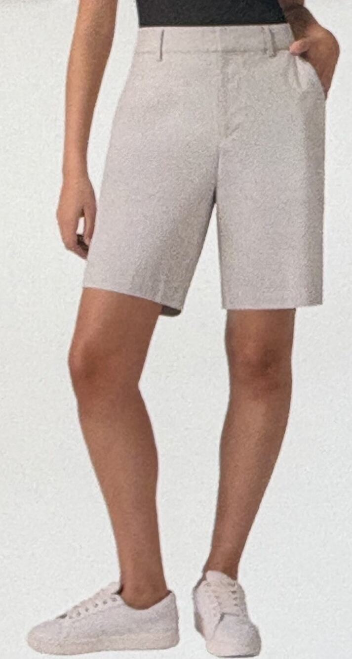 NWT Matty M Women's Chino Bermuda Shorts, Beige Size S Spring Summer Golf Travel